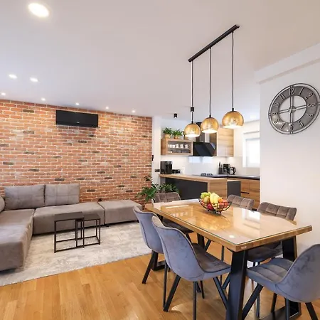 Fortuna Apartment *